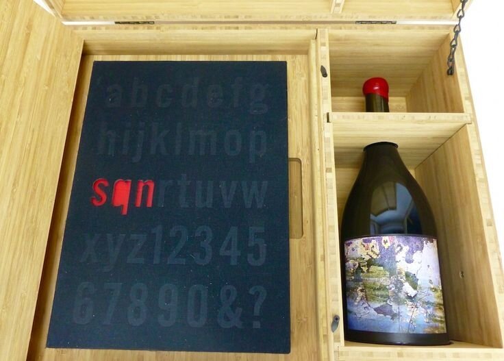 Sine Qua Non, Petite Sirah, The Writing on the Wall 2012 (Limited Edition, presentation case)